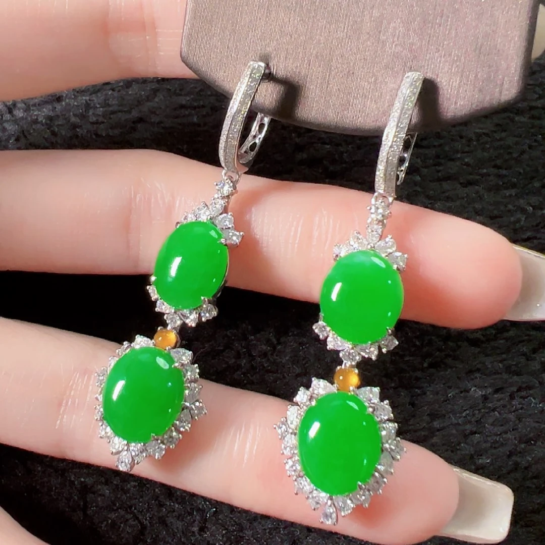 翡翠18K金镶嵌耳饰签收后24小时鉴赏期，过时不退