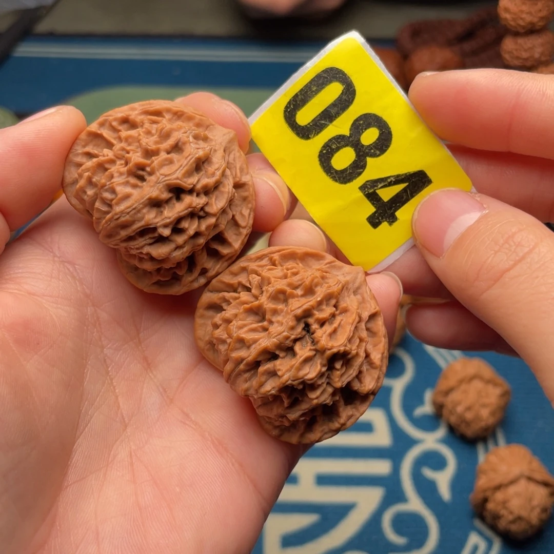 文玩核桃吊坠38全品盘龙纹084号