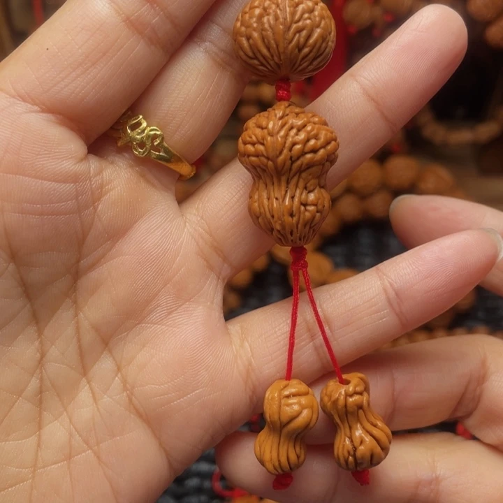 菩提籽类龙纹桃枭挂件