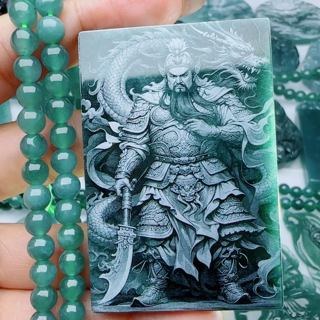 翡翠未镶嵌颈饰多样性发货天然的A货翡翠