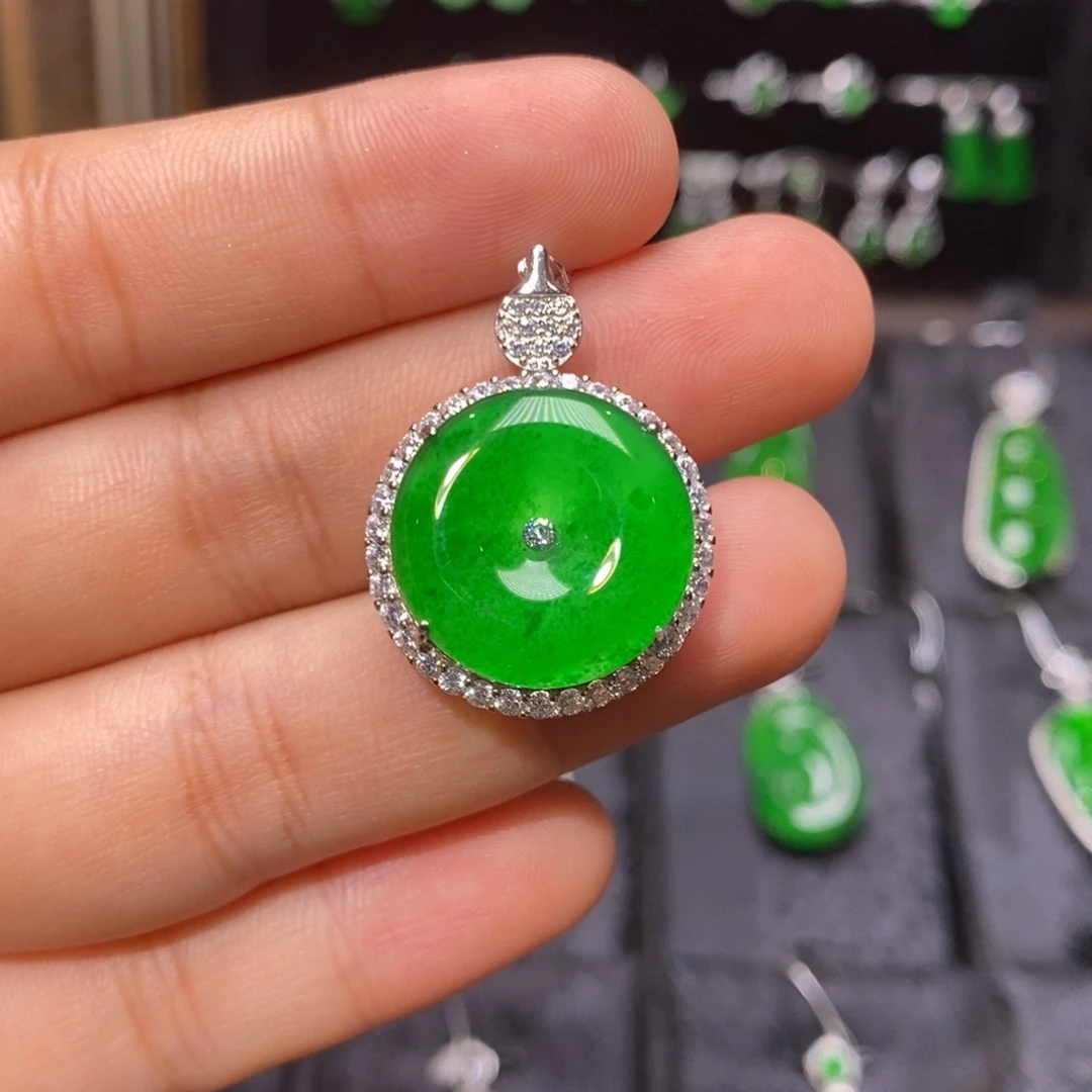 颈饰银S925镶嵌翡翠天然翡翠