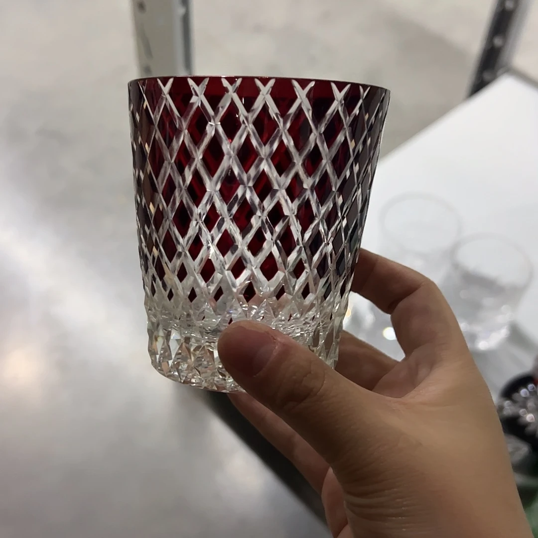 水晶玻璃平底款微瑕一个