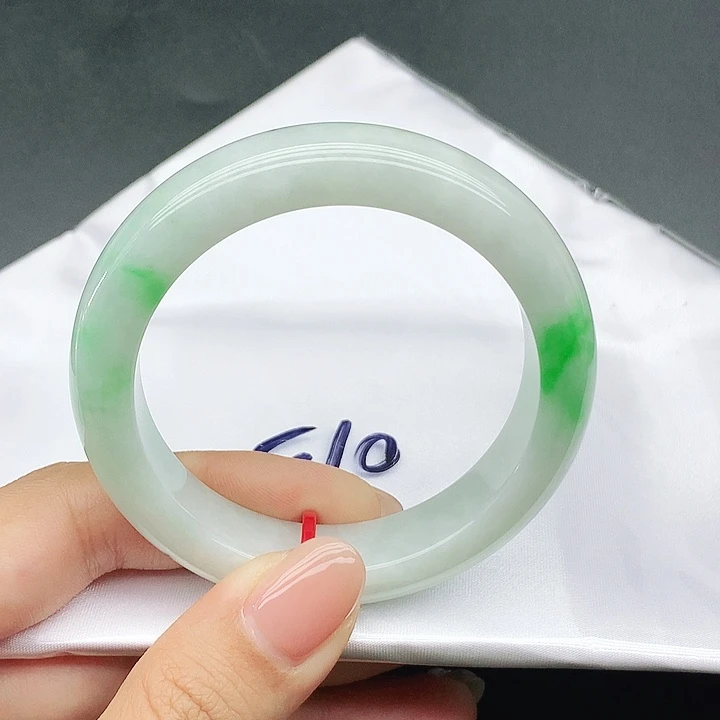 未镶嵌手镯翡翠013