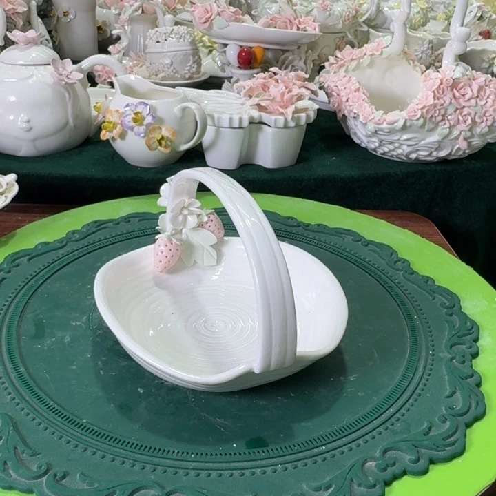 草莓提篮餐盘水果蛋糕盘