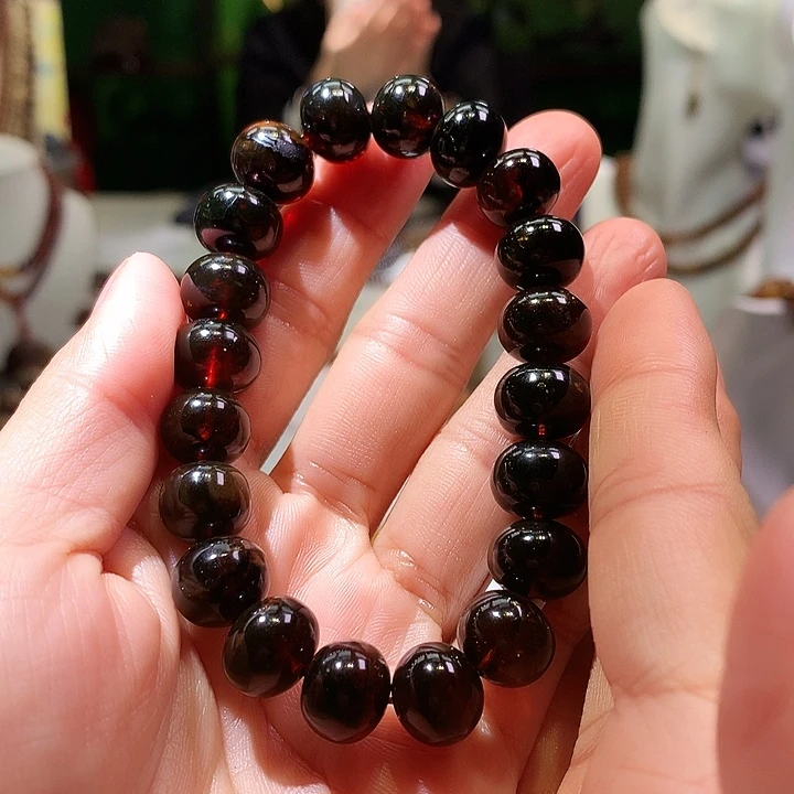 琥珀未镶嵌裸石11m血翳