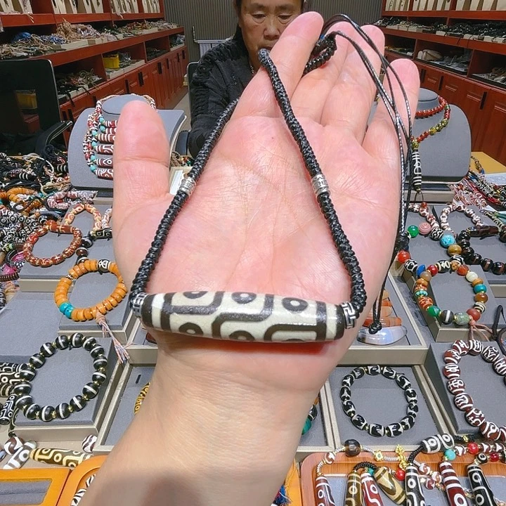 未镶嵌玛瑙/玉髓珠宝奇石