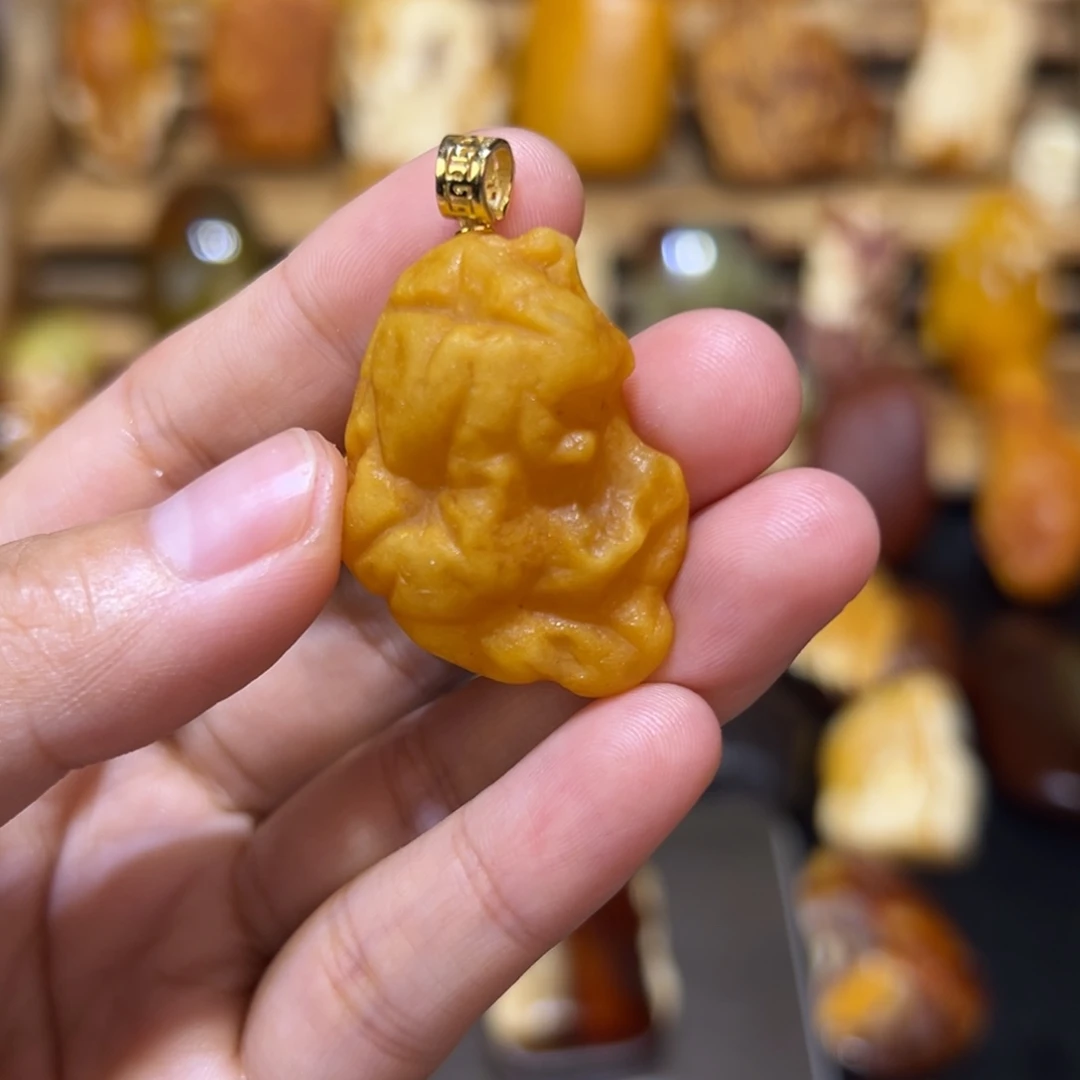 麦***香定制琥珀银饰镶嵌