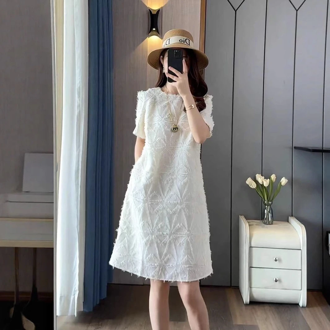 显瘦吊带裙加宽长裙遮肉加大大码夏季新款法式小香风连衣裙裙子