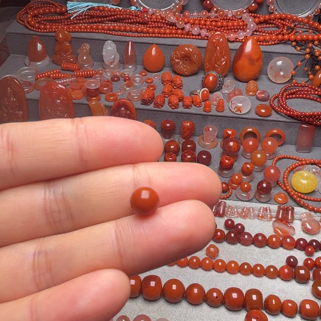 怡****南红玛瑙未镶嵌圆珠单珠7m