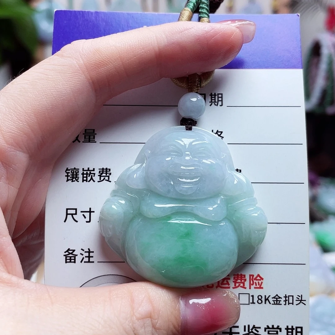 翡翠未镶嵌颈饰佛公17