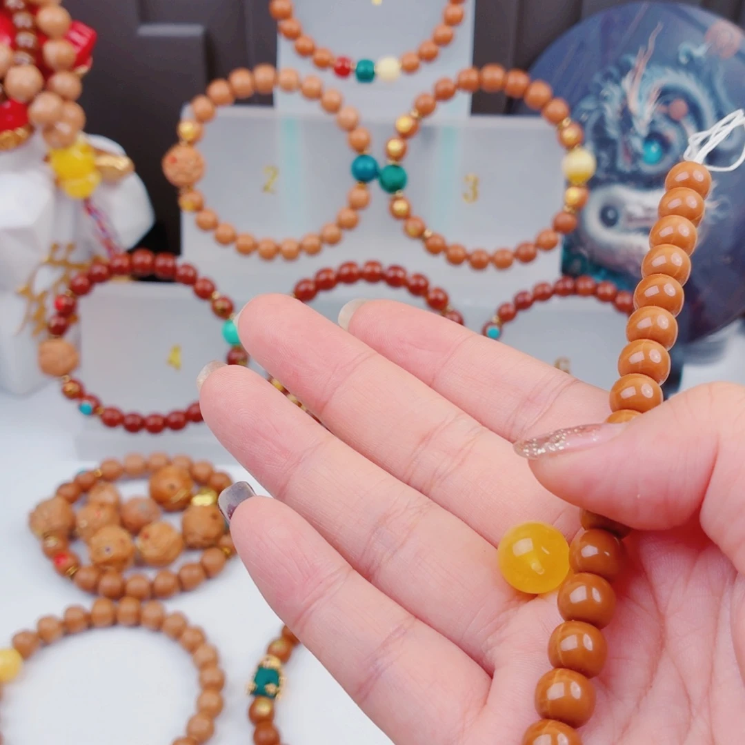 照***儿猴头核桃吊坠猴头手串