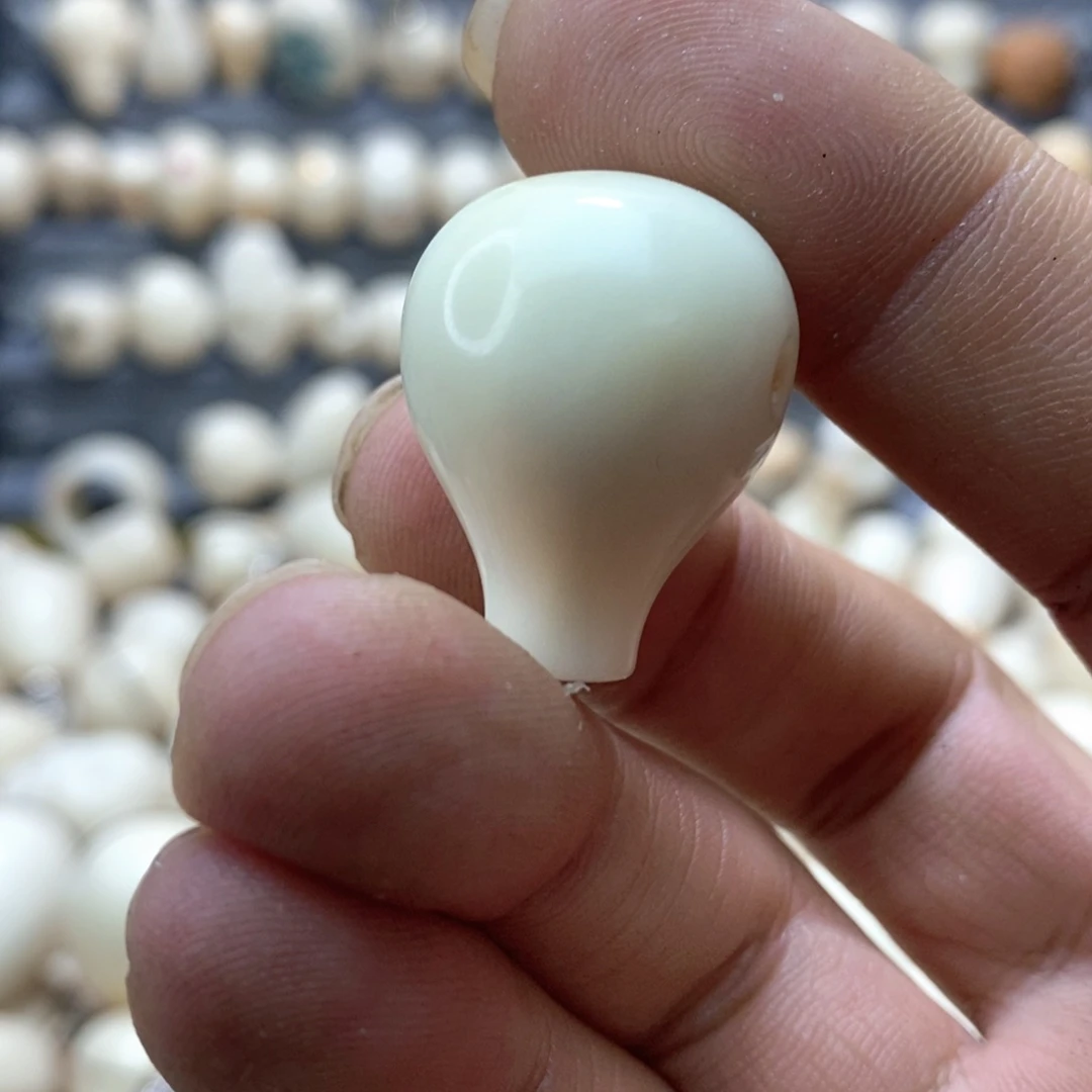 阿***棍吊坠菩提根/象牙果