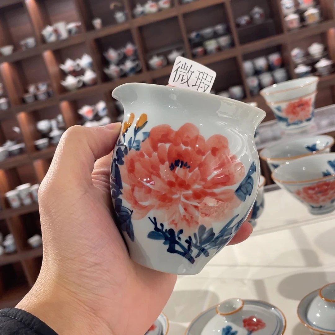 釉下手绘茶具微瑕