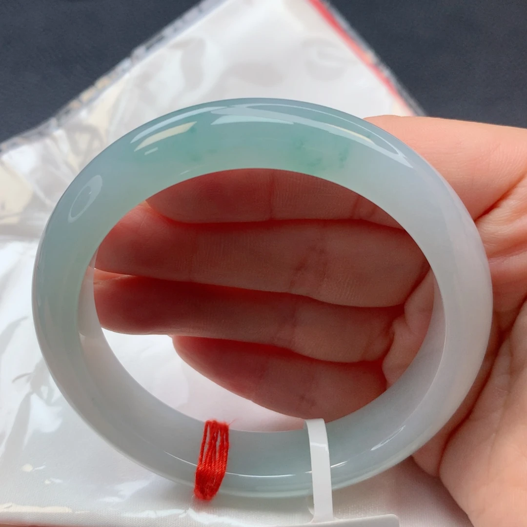 翡翠未镶嵌手镯57-58冰胶飘花