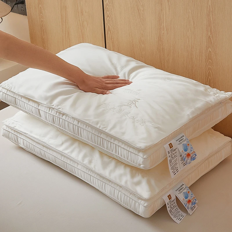 富安娜高端优选莱赛尔蚕丝枕头枕芯100%蚕丝护颈助眠学生成人家用