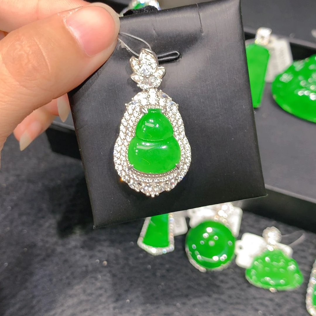 颈饰银S925镶嵌翡翠00003