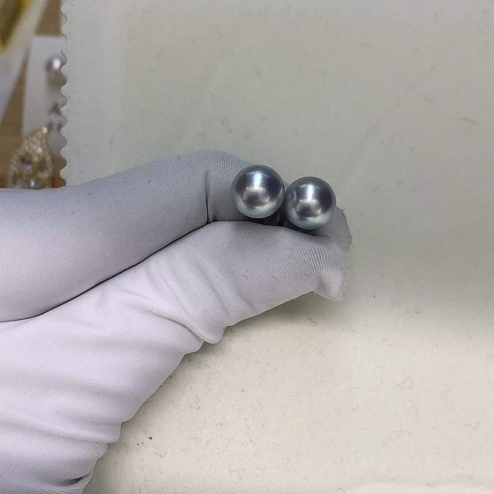 耳钉9-9.518K金镶嵌海水珍珠