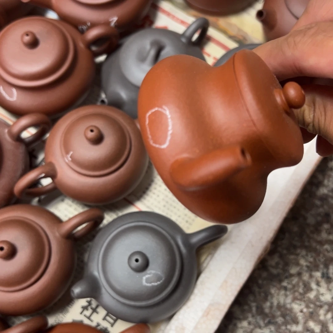 茶壶紫砂微瑕红降坡君德