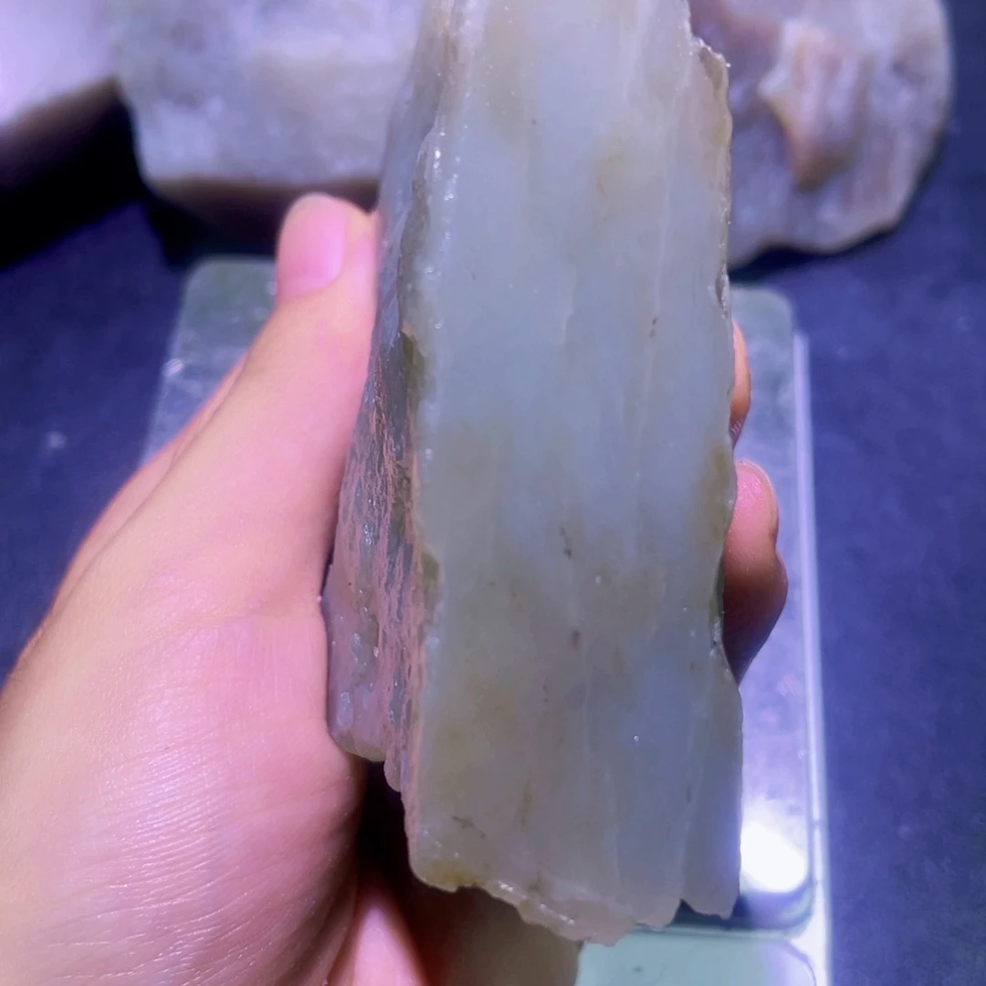 未镶嵌和田玉珠宝半成品