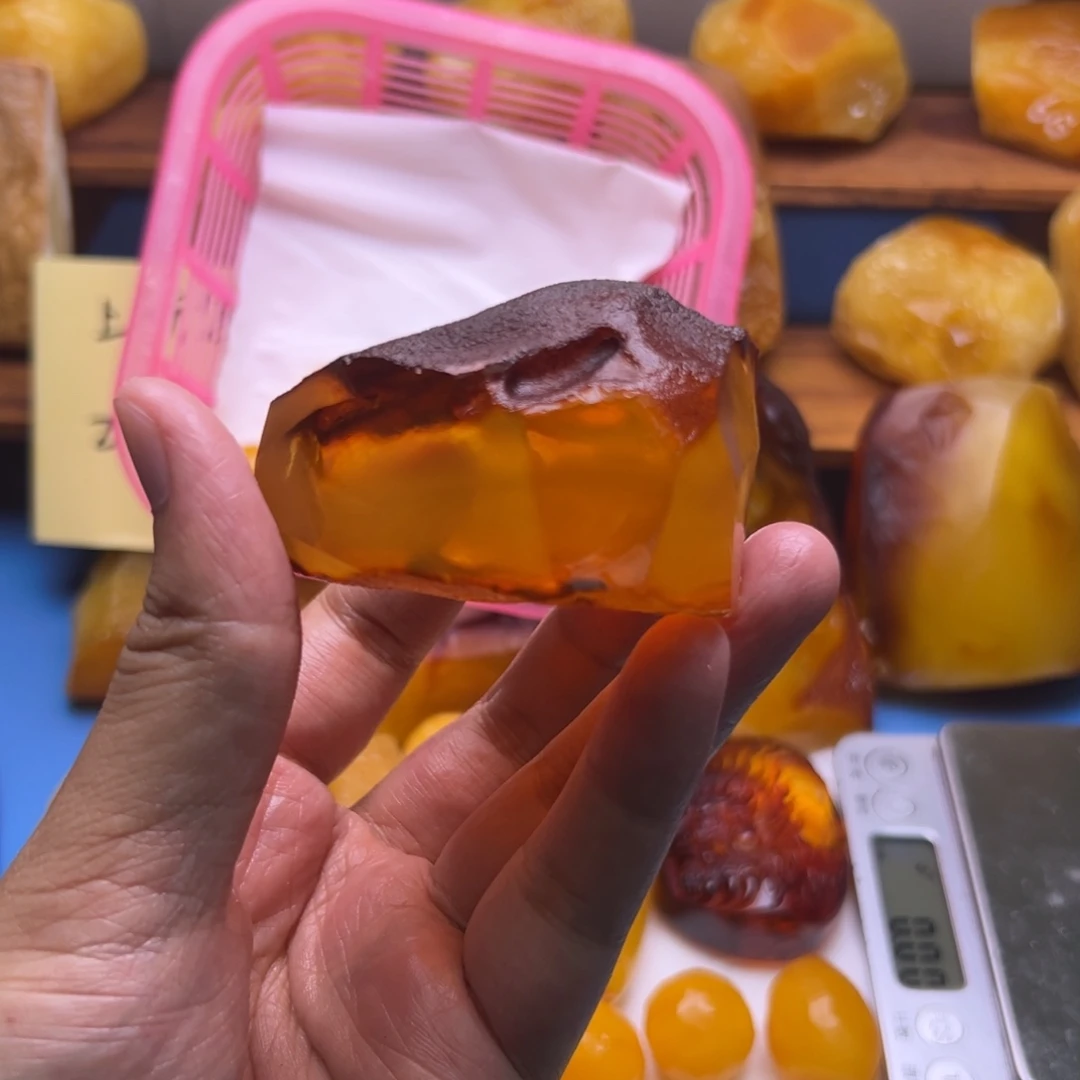贝***嘟定制琥珀未镶嵌12345678