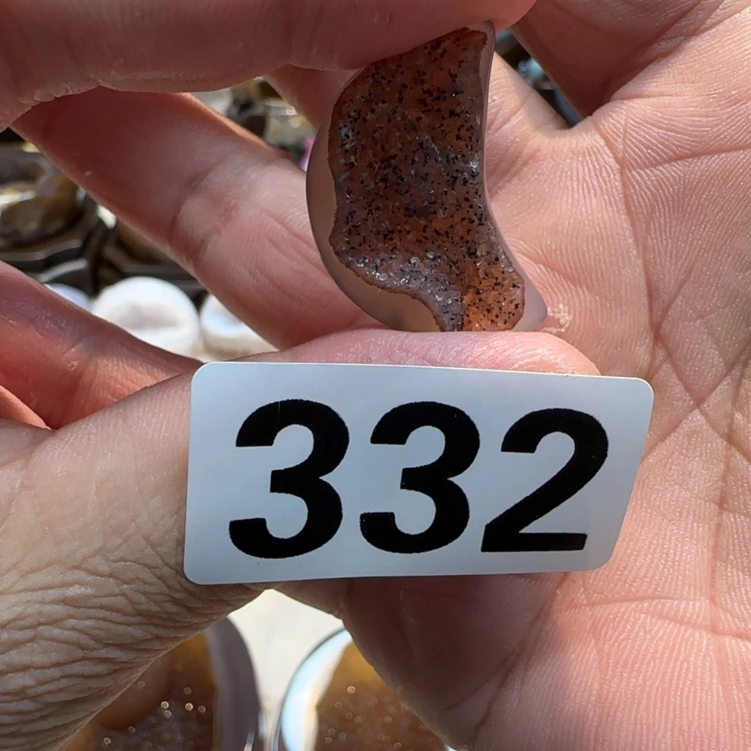 水晶未镶嵌大型摆件（非配饰）