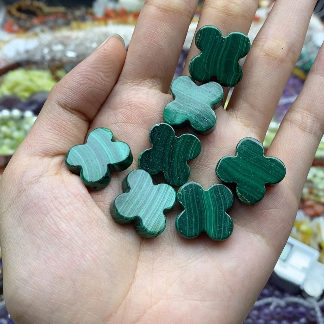 未镶嵌玛瑙/玉髓珠宝半成品一个纯天然孔雀石四叶草5×20mm