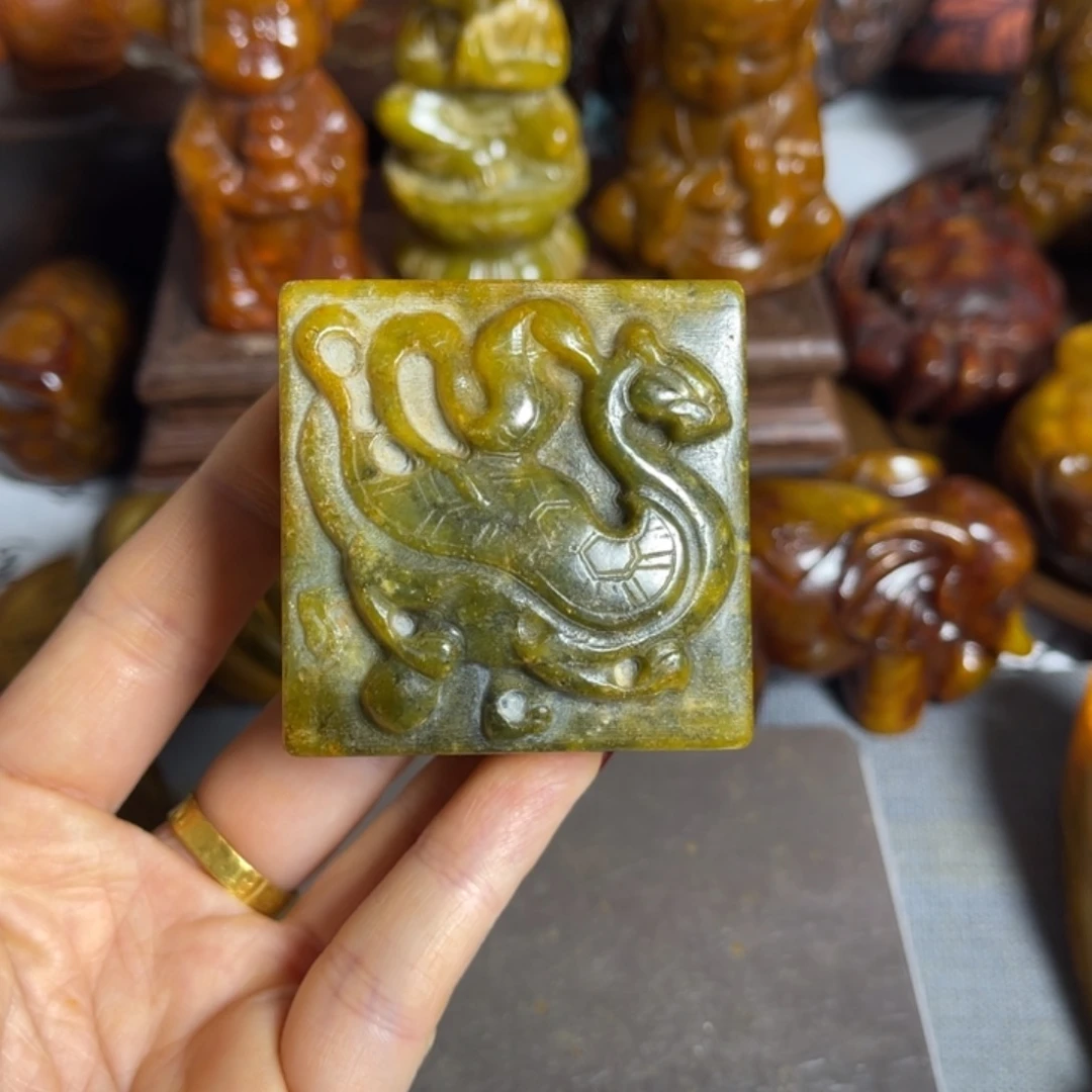 正***。蛇纹石玉合金颈饰
