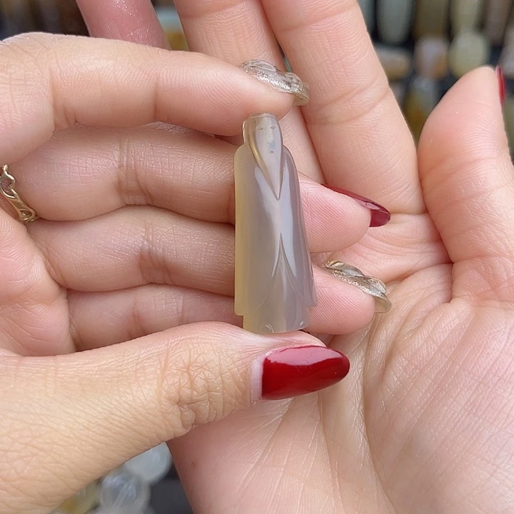 玛瑙手饰未镶嵌翁仲