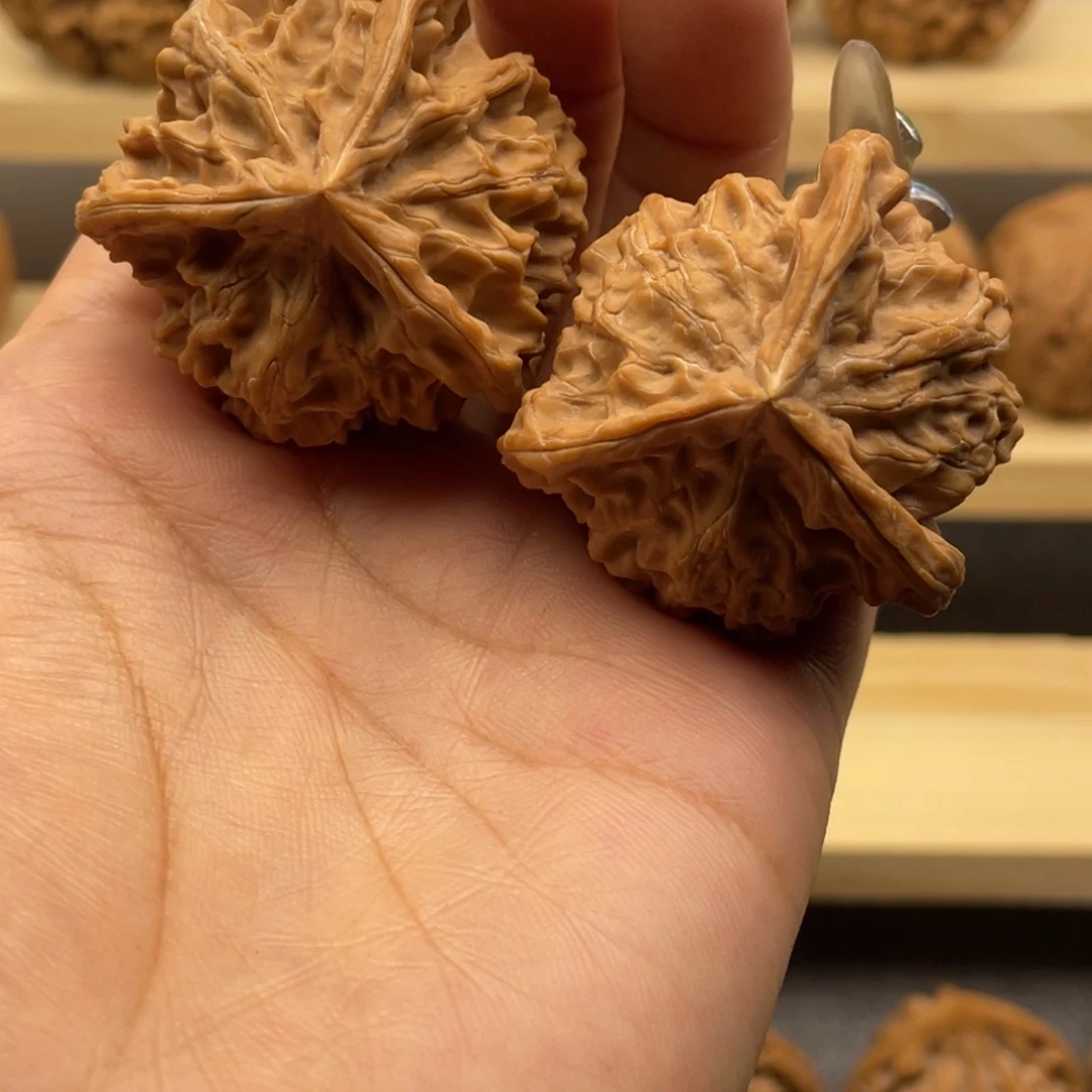 把件文玩核桃全盘山三棱40