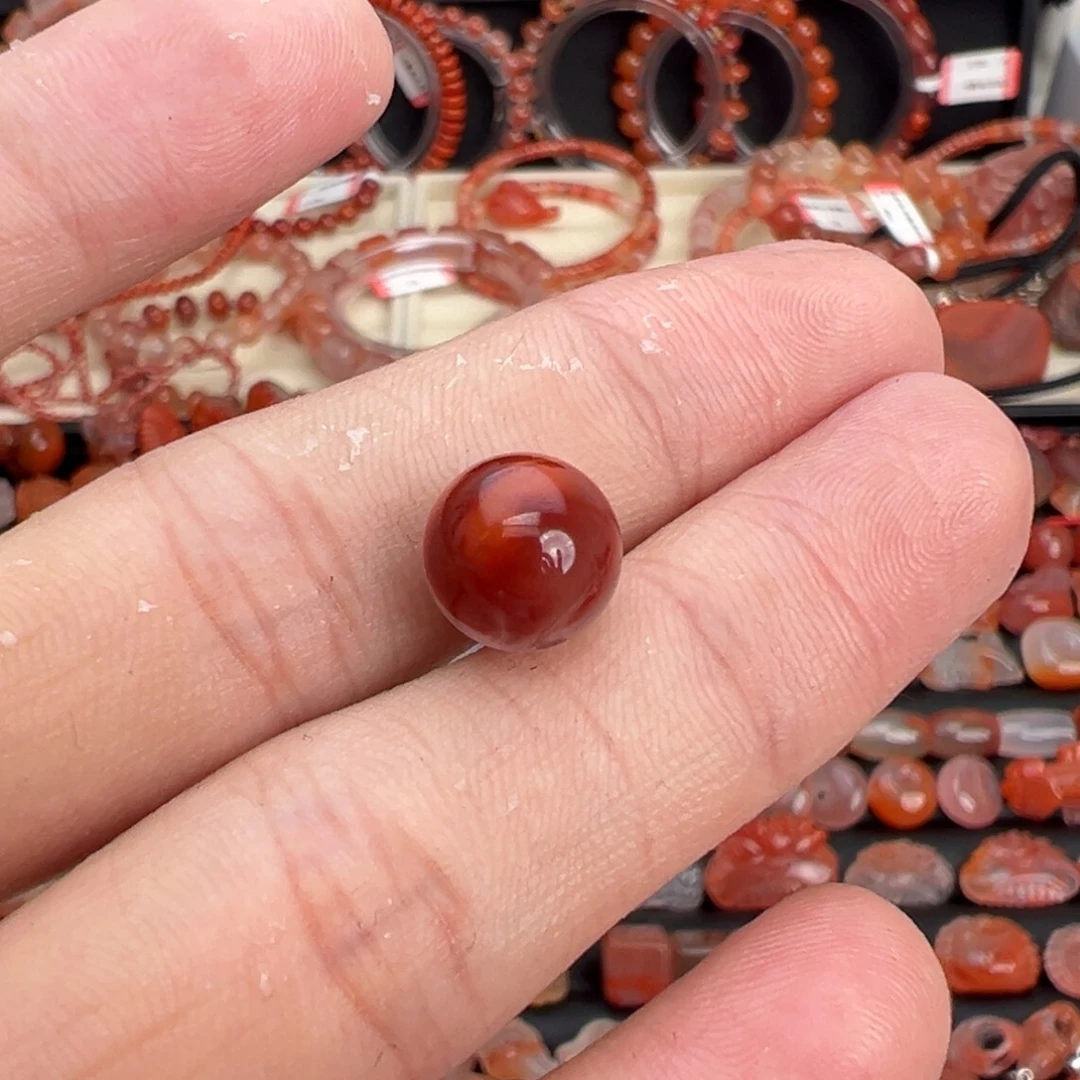 嫣***a南红玛瑙未镶嵌颈饰圆珠9.8mm