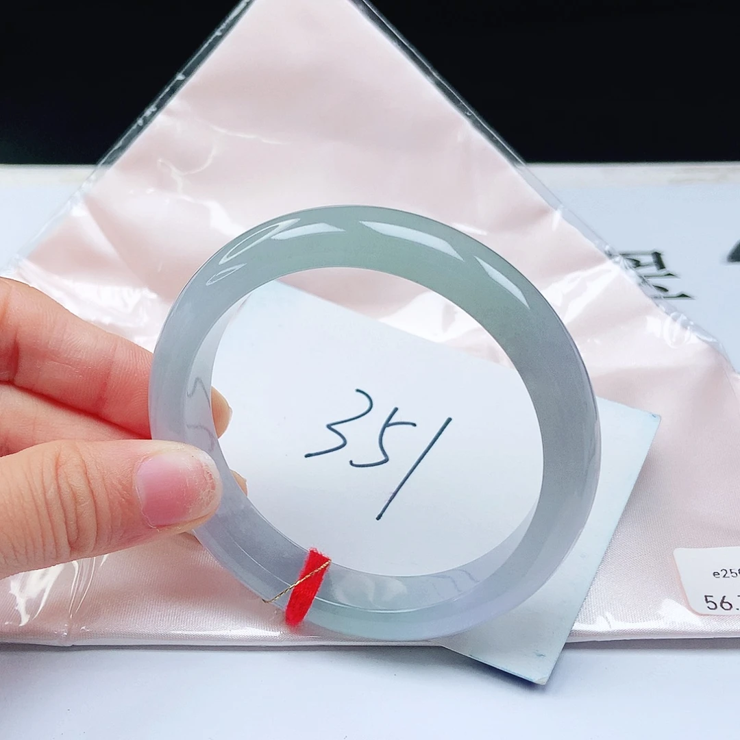 翡翠手镯未镶嵌56+正圈