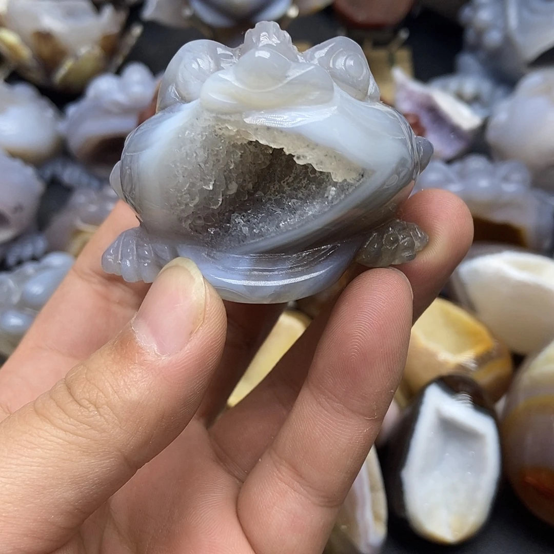 玛瑙/玉髓未镶嵌珠宝奇石