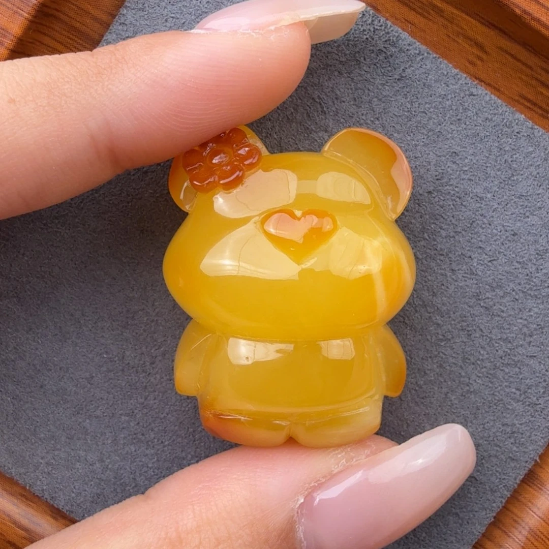 未镶嵌琥珀裸石10.62克