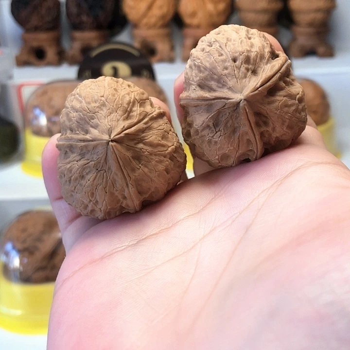 吊坠文玩核桃云南铁核桃