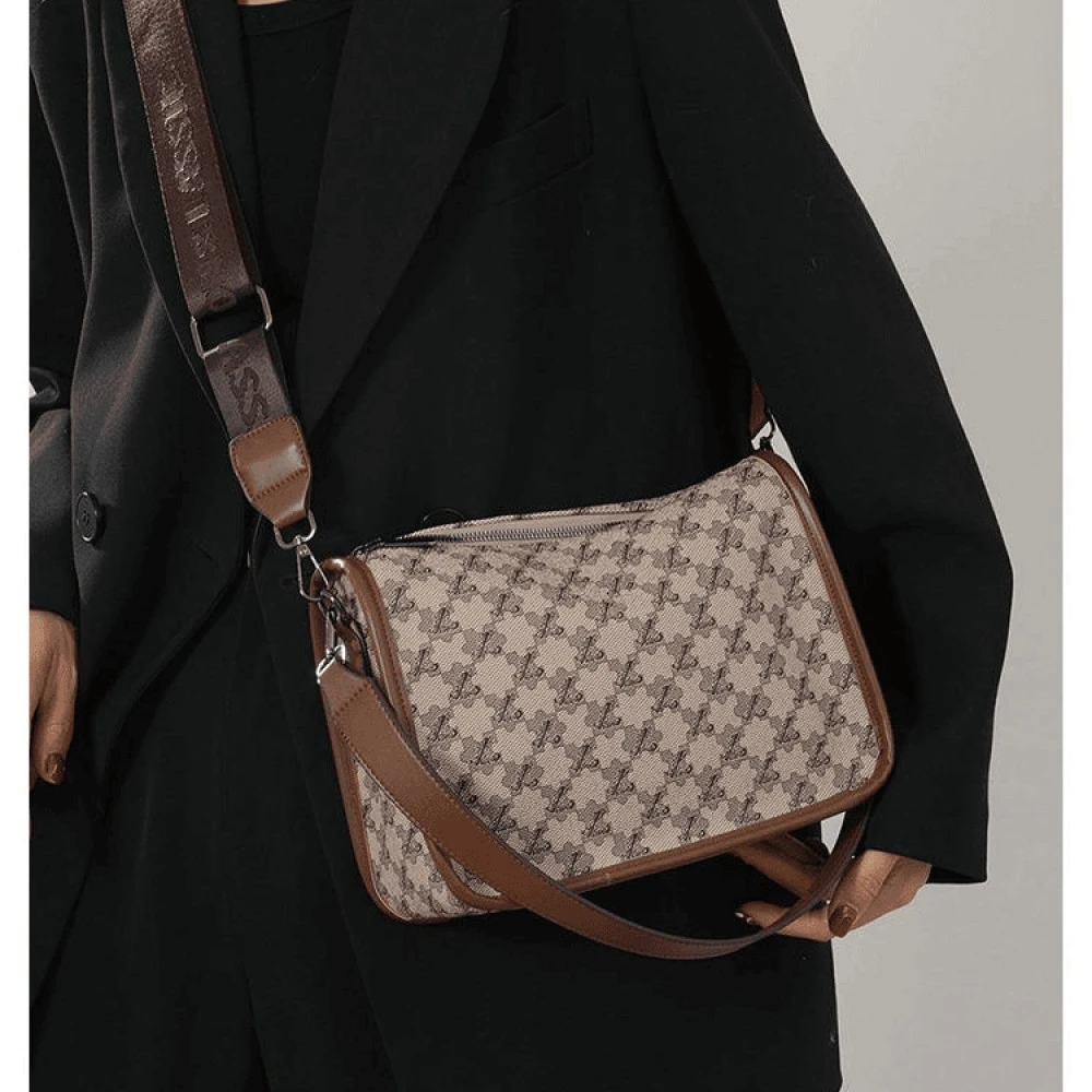 【当日发】今年流行包包女2025百搭时尚感质感小众设计豌豆包洋气LF