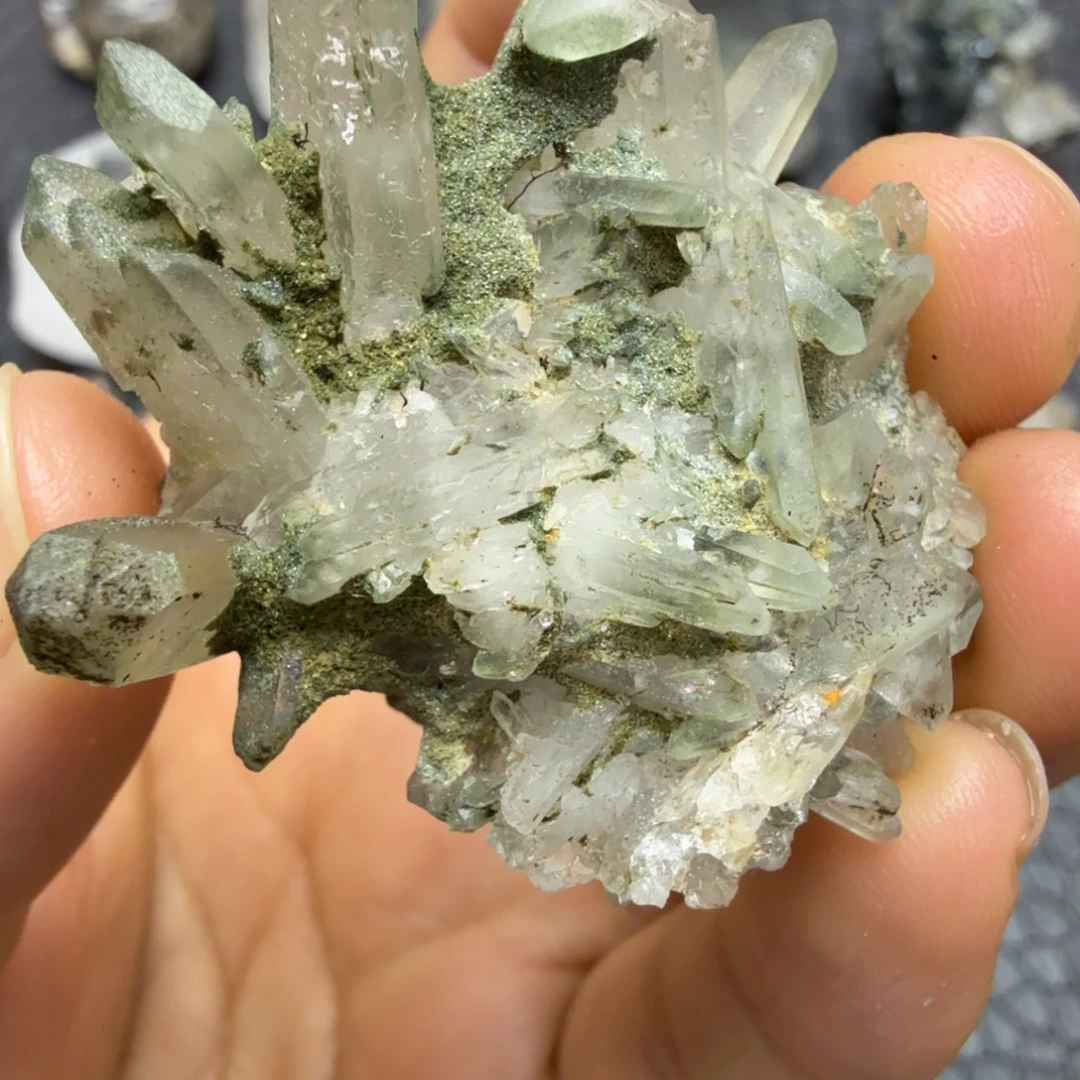 石材喜马拉雅水晶幽灵簇
