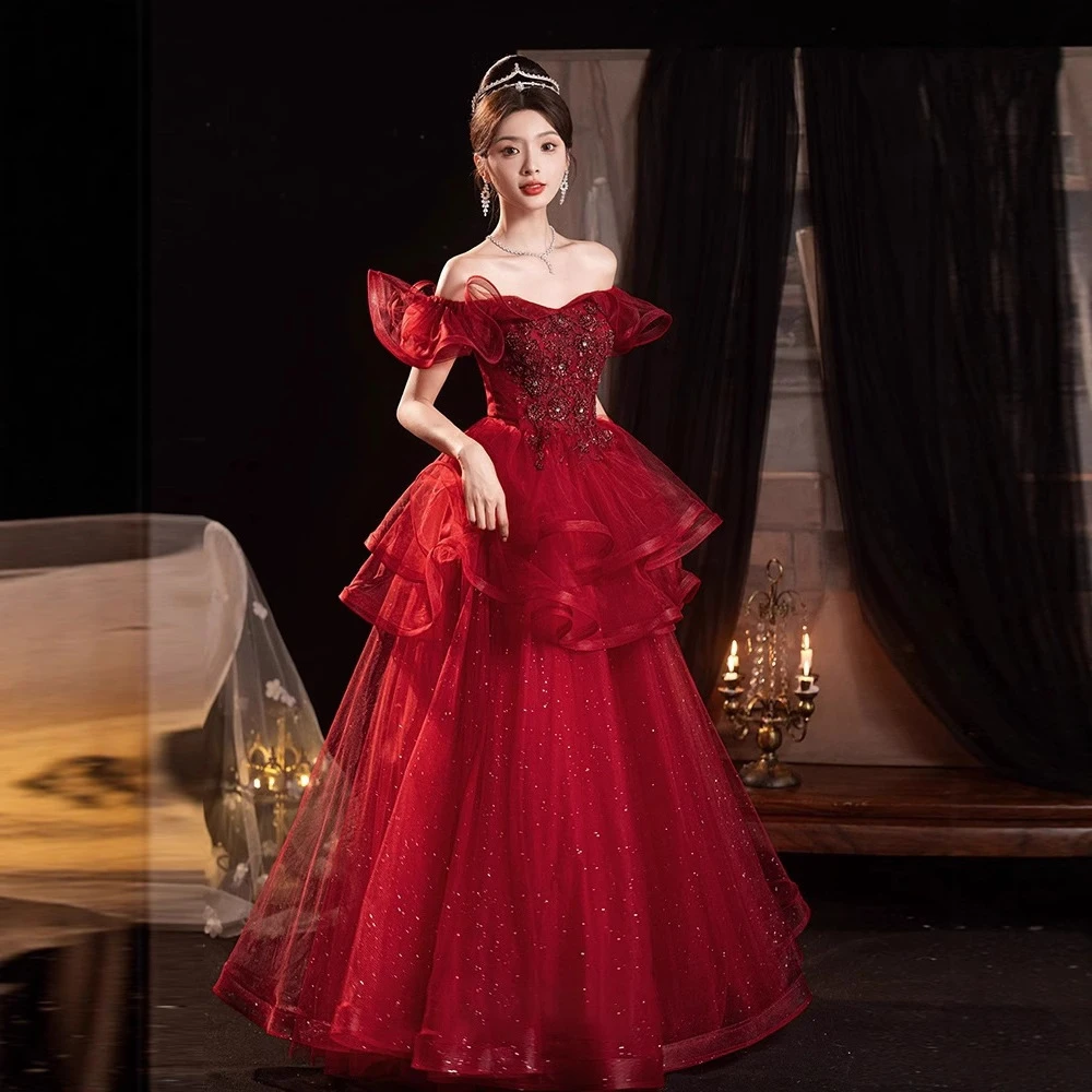 酒红色一字肩晚礼服新娘敬酒服2025新款结婚订婚宴会礼服裙主持人