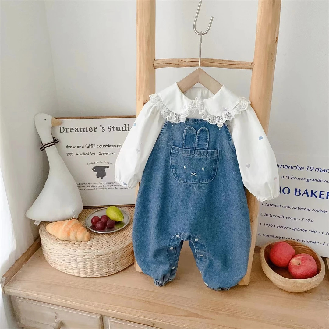 右见-2514042-兔兔牛仔背带套装