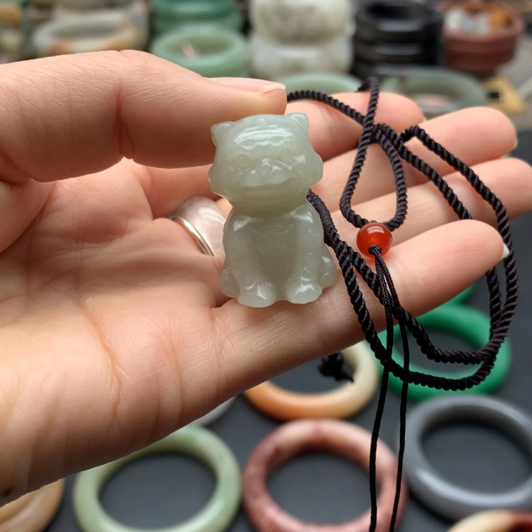 石英岩玉手镯未镶嵌