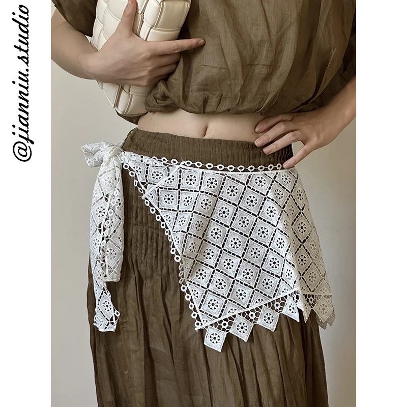 韩系白色蕾丝镂空打结小披肩外搭女春夏新款时尚百搭叠穿屁帘短裙