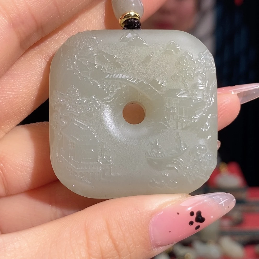 和田玉未镶嵌颈饰