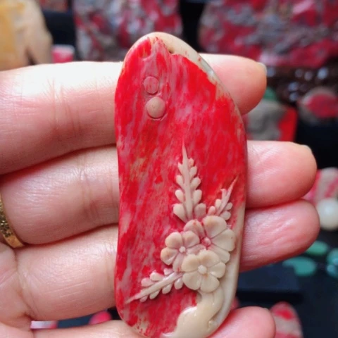 昌化鸡血石昌化鸡血石挂件
