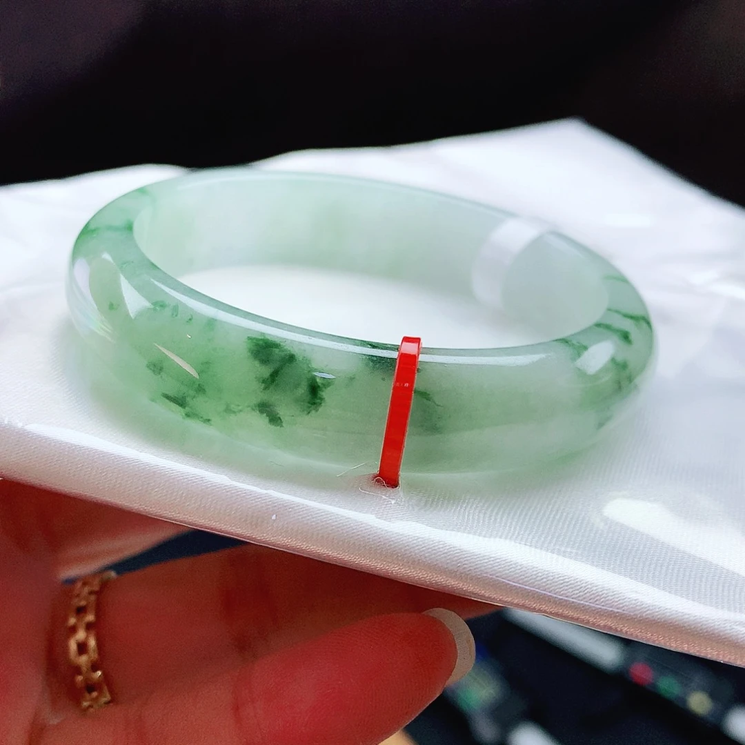 未镶嵌手镯翡翠53圈