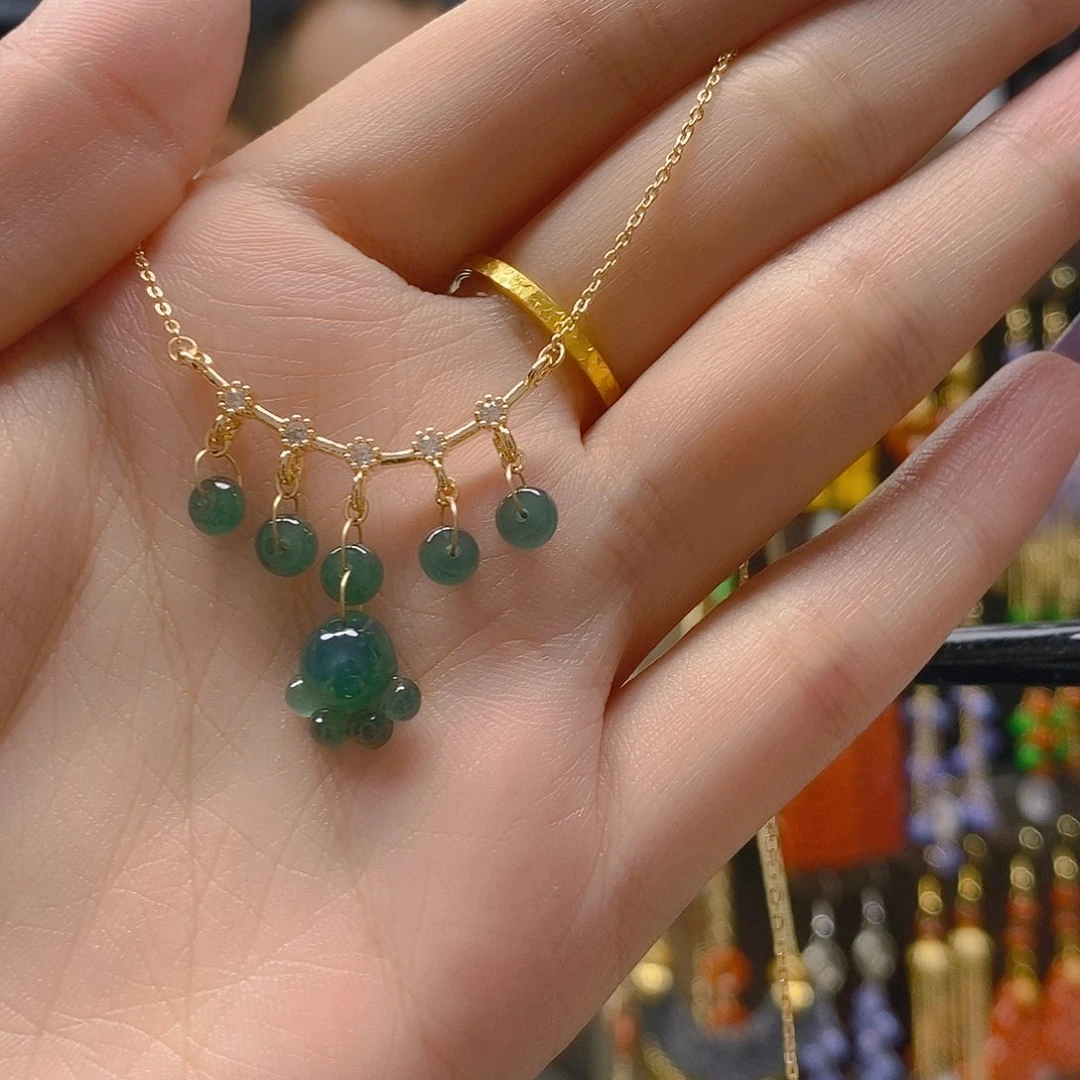 翡翠合金耳饰翡翠