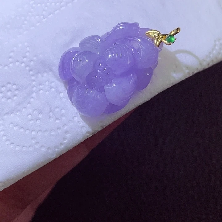 颈饰18K金镶嵌翡翠翡翠