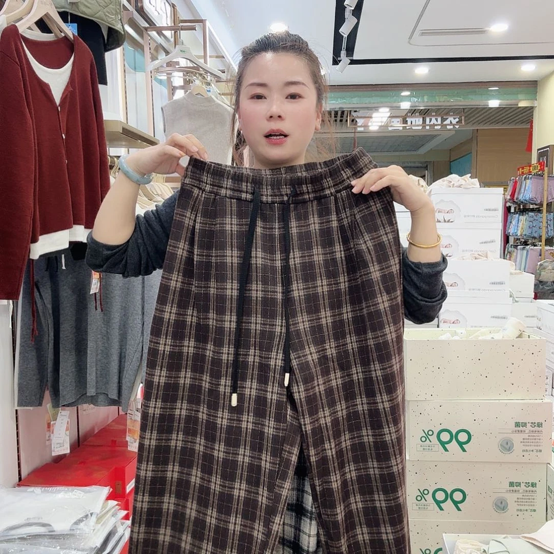 棉25085，咖色裤子L码