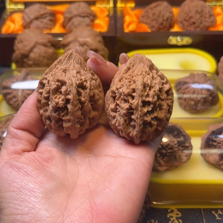 吊坠文玩核桃40大沽石