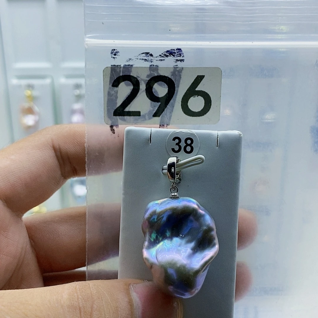 合金淡水珍珠颈饰