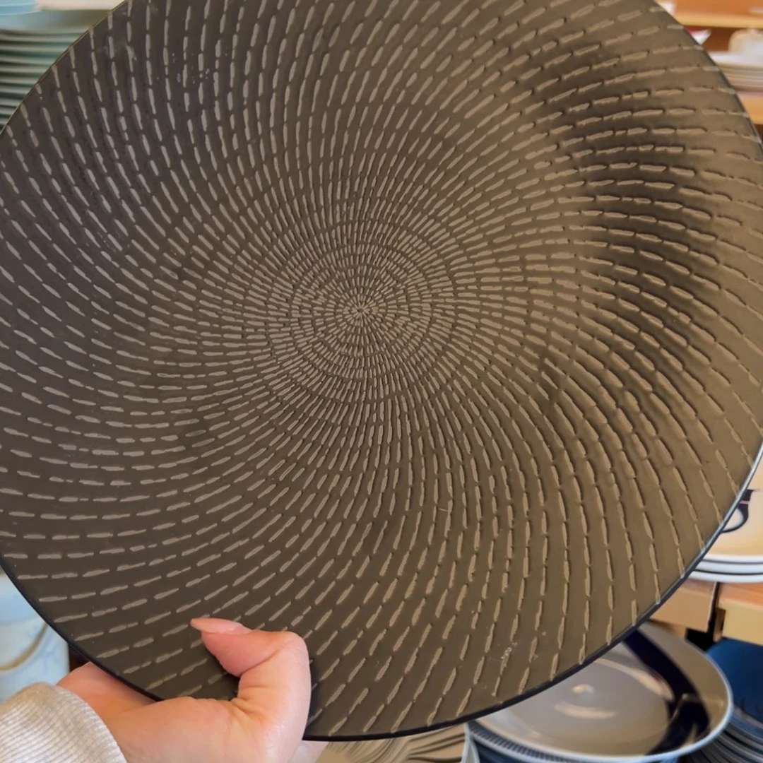 新骨瓷095瑕疵慎拍 乌木 12寸 大平盘