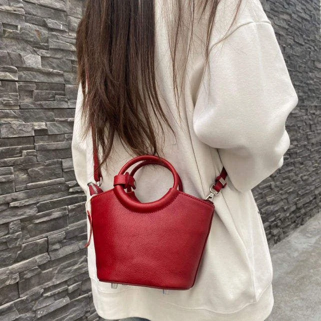 【燕子】真皮女包斜挎包